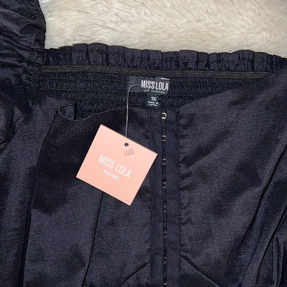 BRAND NEW WITH TAGS Milk Maid style crop top